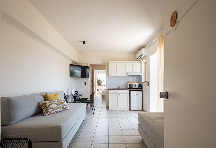 SUPERIOR APARTMENTS WITH SIDE SEA VIEW